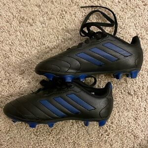 Adidas Kids Soccer Cleats – Size 11K (Black & Blue)